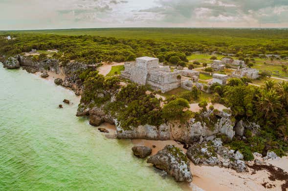 Tour por Tulum y visita a una comunidad maya